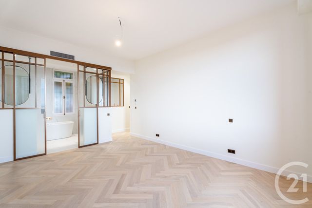 Appartement T4 à vendre - 4 pièces - 190.28 m2 - BEAULIEU SUR MER - 06 - PROVENCE-ALPES-COTE-D-AZUR - Century 21 Lafage Transactions