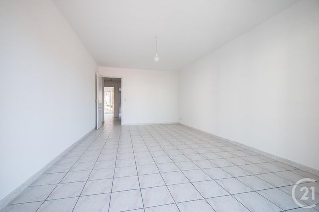 Appartement F2 à vendre - 2 pièces - 56.36 m2 - NICE - 06 - PROVENCE-ALPES-COTE-D-AZUR - Century 21 Lafage Transactions