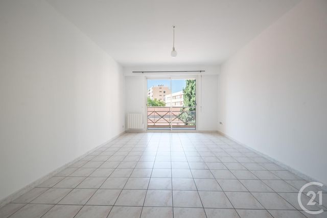 Appartement F2 à vendre - 2 pièces - 56.36 m2 - NICE - 06 - PROVENCE-ALPES-COTE-D-AZUR - Century 21 Lafage Transactions