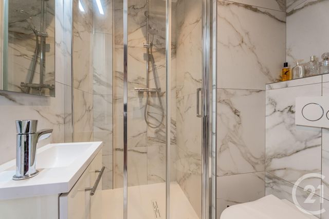 Appartement F3 à vendre - 3 pièces - 90.0 m2 - VILLEFRANCHE SUR MER - 06 - PROVENCE-ALPES-COTE-D-AZUR - Century 21 Lafage Transactions