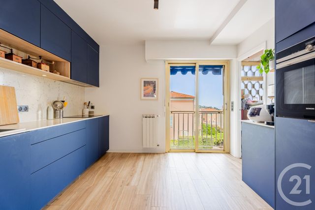 Appartement F3 à vendre - 3 pièces - 90.0 m2 - VILLEFRANCHE SUR MER - 06 - PROVENCE-ALPES-COTE-D-AZUR - Century 21 Lafage Transactions
