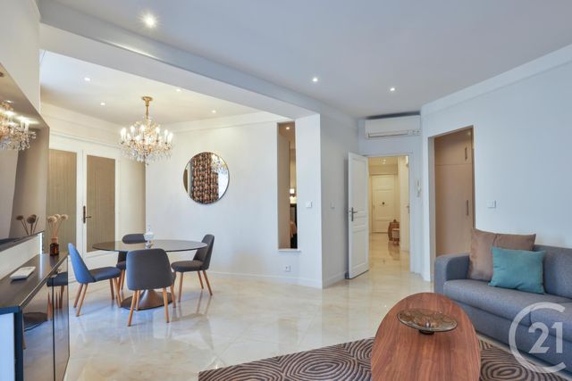 Appartement F2 à vendre - 2 pièces - 66.89 m2 - NICE - 06 - PROVENCE-ALPES-COTE-D-AZUR - Century 21 Lafage Transactions