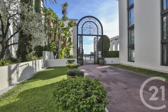 Appartement F3 à vendre - 3 pièces - 128.27 m2 - NICE - 06 - PROVENCE-ALPES-COTE-D-AZUR - Century 21 Lafage Transactions