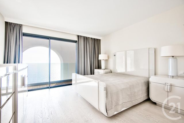 Appartement F3 à vendre - 3 pièces - 128.27 m2 - NICE - 06 - PROVENCE-ALPES-COTE-D-AZUR - Century 21 Lafage Transactions