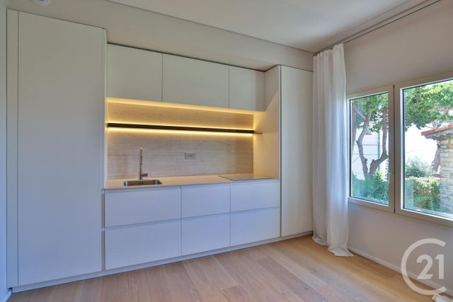 Appartement F3 à vendre - 3 pièces - 70.62 m2 - NICE - 06 - PROVENCE-ALPES-COTE-D-AZUR - Century 21 Lafage Transactions