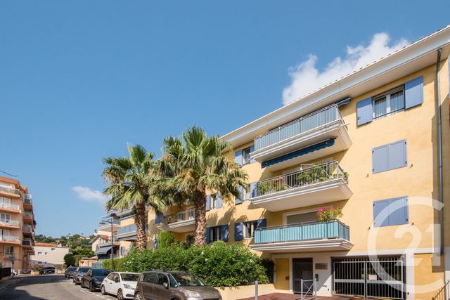 Appartement F3 à vendre - 3 pièces - 66.3 m2 - BEAULIEU SUR MER - 06 - PROVENCE-ALPES-COTE-D-AZUR - Century 21 Lafage Transactions