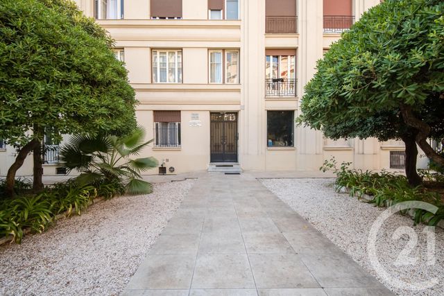 Appartement à vendre - 3 pièces - 69.37 m2 - NICE - 06 - PROVENCE-ALPES-COTE-D-AZUR - Century 21 Lafage Transactions