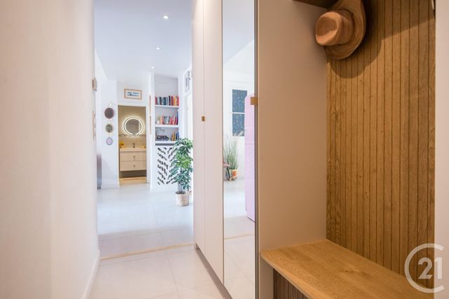 Appartement à vendre - 3 pièces - 69.37 m2 - NICE - 06 - PROVENCE-ALPES-COTE-D-AZUR - Century 21 Lafage Transactions