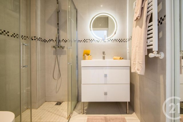 Appartement à vendre - 3 pièces - 69.37 m2 - NICE - 06 - PROVENCE-ALPES-COTE-D-AZUR - Century 21 Lafage Transactions