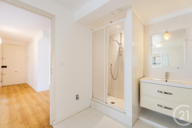 Appartement F3 à vendre - 3 pièces - 64.0 m2 - NICE - 06 - PROVENCE-ALPES-COTE-D-AZUR - Century 21 Lafage Transactions