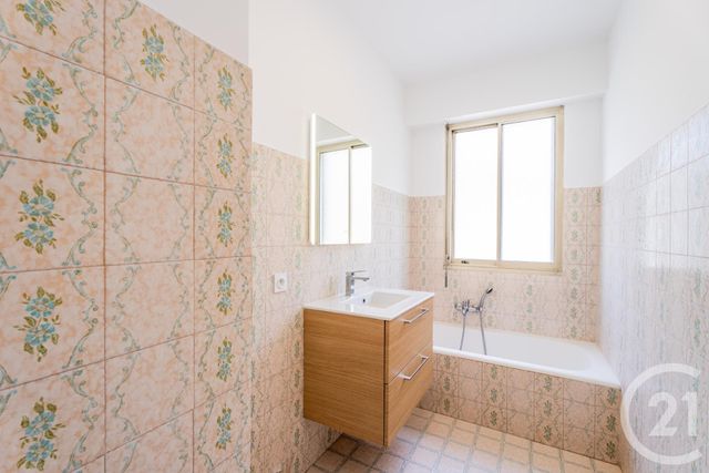 Appartement F2 à vendre - 2 pièces - 47.0 m2 - BEAULIEU SUR MER - 06 - PROVENCE-ALPES-COTE-D-AZUR - Century 21 Lafage Transactions