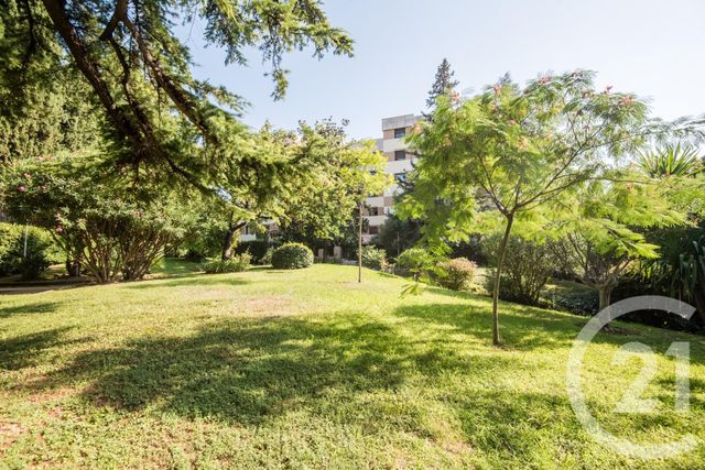 Appartement F3 à vendre - 3 pièces - 70.98 m2 - NICE - 06 - PROVENCE-ALPES-COTE-D-AZUR - Century 21 Lafage Transactions