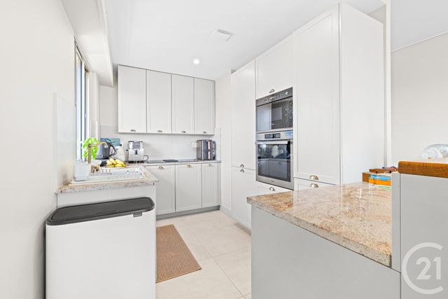 Appartement F3 à vendre - 3 pièces - 71.08 m2 - NICE - 06 - PROVENCE-ALPES-COTE-D-AZUR - Century 21 Lafage Transactions