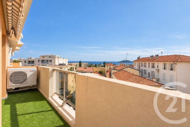 Appartement F3 à vendre - 3 pièces - 82.0 m2 - BEAULIEU SUR MER - 06 - PROVENCE-ALPES-COTE-D-AZUR - Century 21 Lafage Transactions