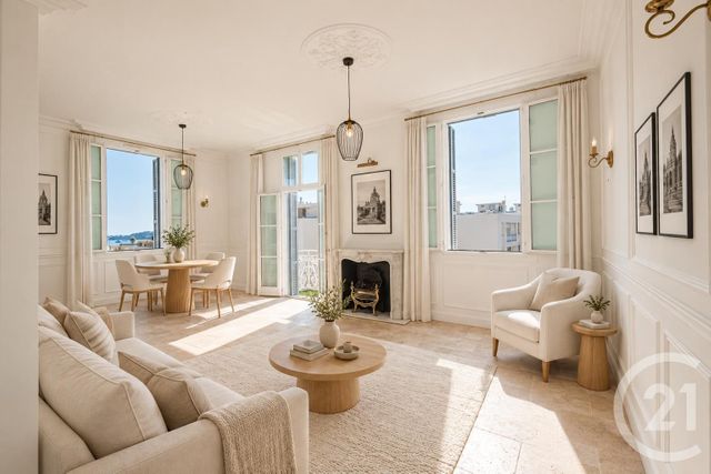 Appartement F4 à vendre - 4 pièces - 105.64 m2 - BEAULIEU SUR MER - 06 - PROVENCE-ALPES-COTE-D-AZUR - Century 21 Lafage Transactions