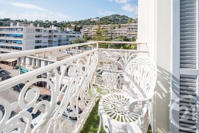 Appartement F4 à vendre - 4 pièces - 105.64 m2 - BEAULIEU SUR MER - 06 - PROVENCE-ALPES-COTE-D-AZUR - Century 21 Lafage Transactions