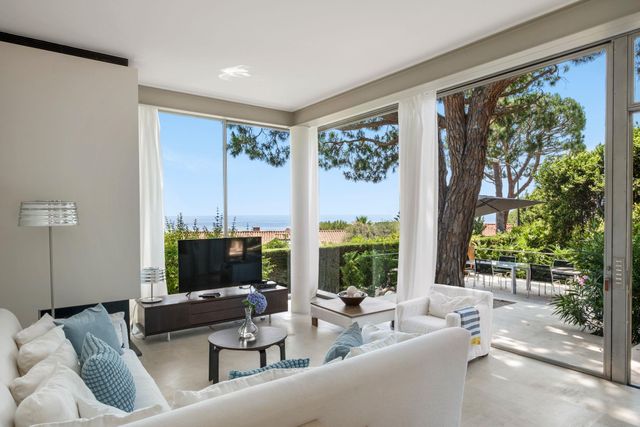 maison à vendre - 6 pièces - 183.0 m2 - ST JEAN CAP FERRAT - 06 - PROVENCE-ALPES-COTE-D-AZUR - Century 21 Lafage Transactions