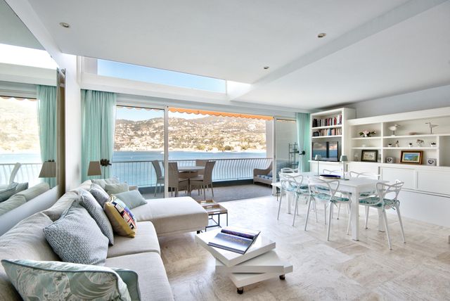 Appartement F4 à vendre - 4 pièces - 90.08 m2 - ST JEAN CAP FERRAT - 06 - PROVENCE-ALPES-COTE-D-AZUR - Century 21 Lafage Transactions