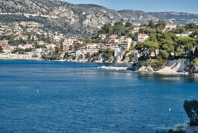 Appartement F4 à vendre - 4 pièces - 90.08 m2 - ST JEAN CAP FERRAT - 06 - PROVENCE-ALPES-COTE-D-AZUR - Century 21 Lafage Transactions