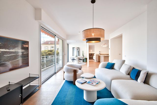 Appartement F3 à vendre - 3 pièces - 88.0 m2 - BEAULIEU SUR MER - 06 - PROVENCE-ALPES-COTE-D-AZUR - Century 21 Lafage Transactions