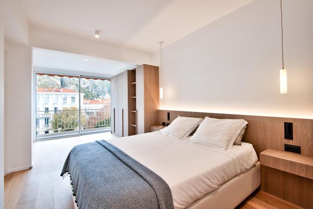 Appartement F3 à vendre - 3 pièces - 88.0 m2 - BEAULIEU SUR MER - 06 - PROVENCE-ALPES-COTE-D-AZUR - Century 21 Lafage Transactions