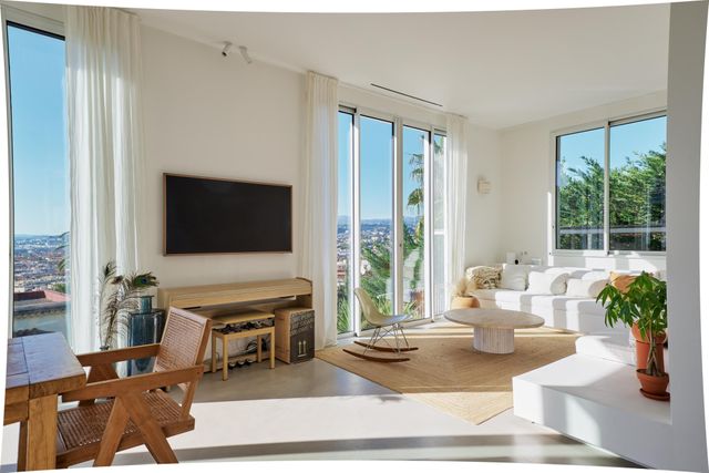 maison à vendre - 5 pièces - 130.0 m2 - NICE - 06 - PROVENCE-ALPES-COTE-D-AZUR - Century 21 Lafage Transactions