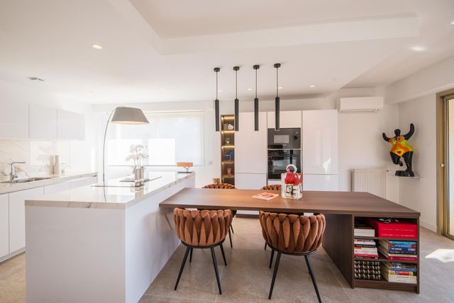 Appartement F4 à vendre - 4 pièces - 98.0 m2 - NICE - 06 - PROVENCE-ALPES-COTE-D-AZUR - Century 21 Lafage Transactions