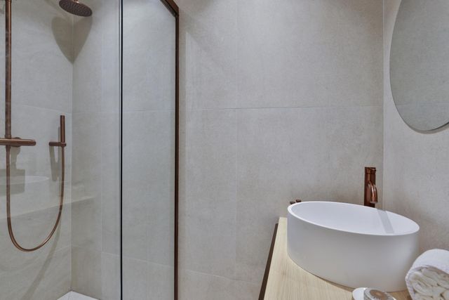 Appartement F3 à vendre - 3 pièces - 73.0 m2 - VILLEFRANCHE SUR MER - 06 - PROVENCE-ALPES-COTE-D-AZUR - Century 21 Lafage Transactions