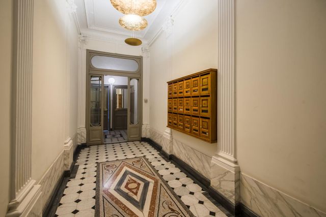 Appartement F2 à vendre - 2 pièces - 38.97 m2 - NICE - 06 - PROVENCE-ALPES-COTE-D-AZUR - Century 21 Lafage Transactions