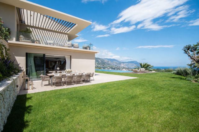 maison à vendre - 8 pièces - 430.0 m2 - NICE - 06 - PROVENCE-ALPES-COTE-D-AZUR - Century 21 Lafage Transactions