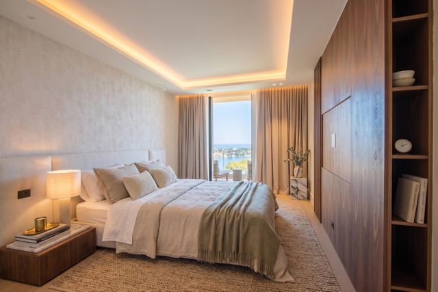 maison à vendre - 8 pièces - 430.0 m2 - NICE - 06 - PROVENCE-ALPES-COTE-D-AZUR - Century 21 Lafage Transactions