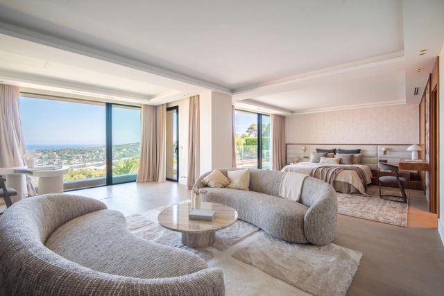 maison à vendre - 8 pièces - 430.0 m2 - NICE - 06 - PROVENCE-ALPES-COTE-D-AZUR - Century 21 Lafage Transactions