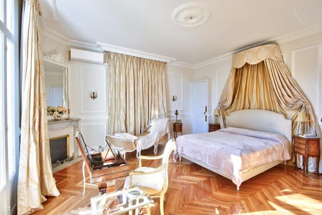 maison à vendre - 8 pièces - 300.0 m2 - BEAULIEU SUR MER - 06 - PROVENCE-ALPES-COTE-D-AZUR - Century 21 Lafage Transactions